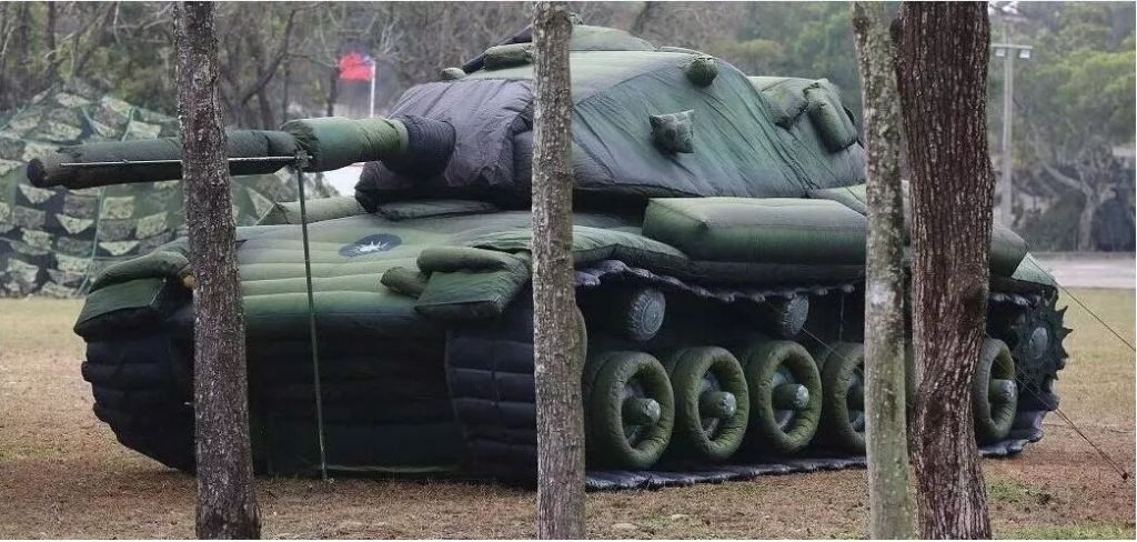 哈密军用充气坦克